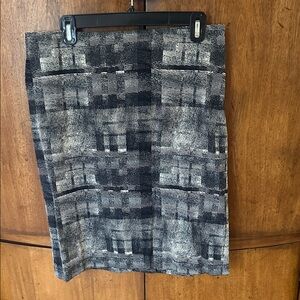 MM Lafleur Black and Gray Pencil Skirt